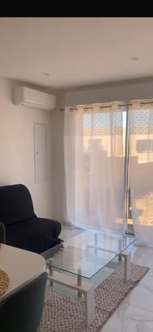 A Louer T2 Apartment Palasca (Corsica)